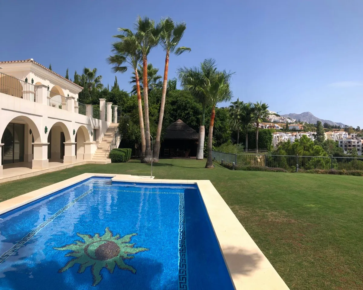 82c96b38-3861-4d4b-bc98-171a4db25837