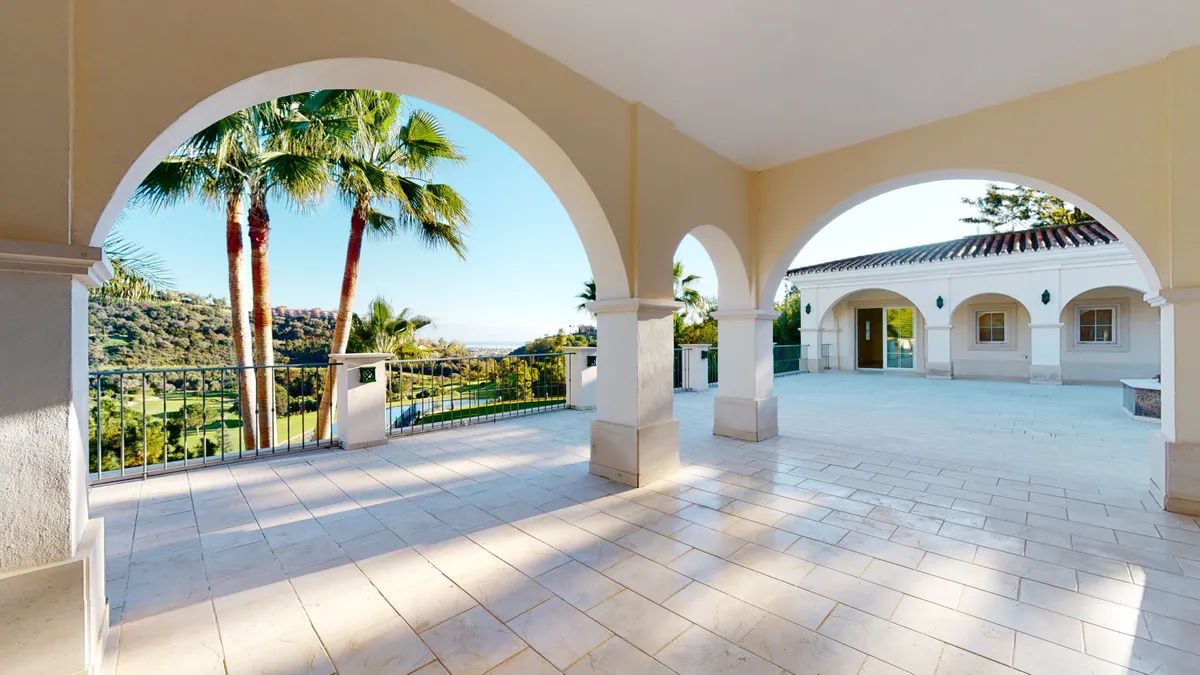 bd6529fc-df8b-406e-a8af-57365df946e2