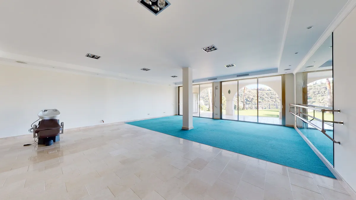 df166b01-3f68-4aa7-9c77-6b13848c4570