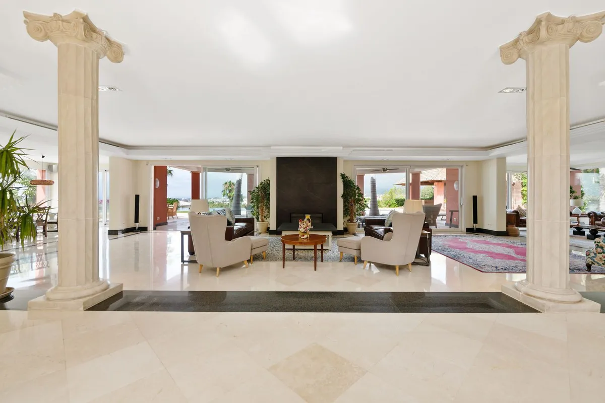 13dee68b-70e5-41f6-b1b6-5346bc9ab53f