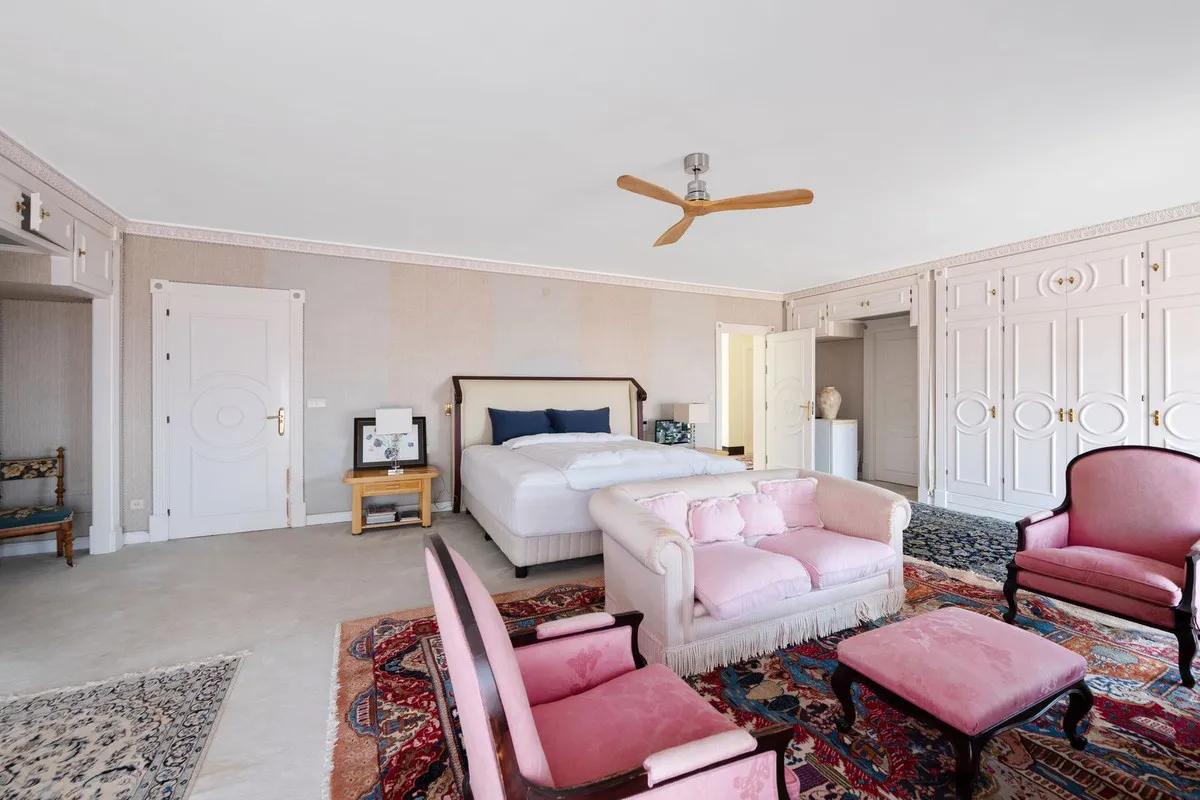 700bb333-cc41-49bb-b0f7-79c135822aef