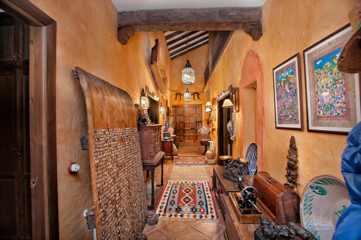 0453d887-e799-499a-855c-78881eec1607