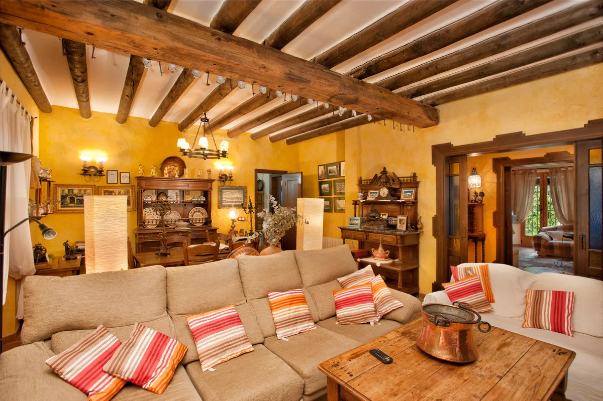 b9fe3812-a701-4439-a65a-dd1527fcd43b