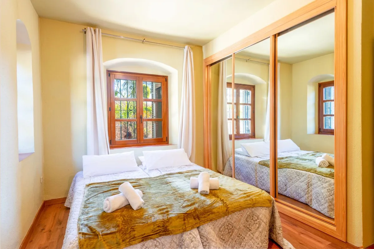 00d0251a-6e71-48e5-9f88-79bbfbc56714