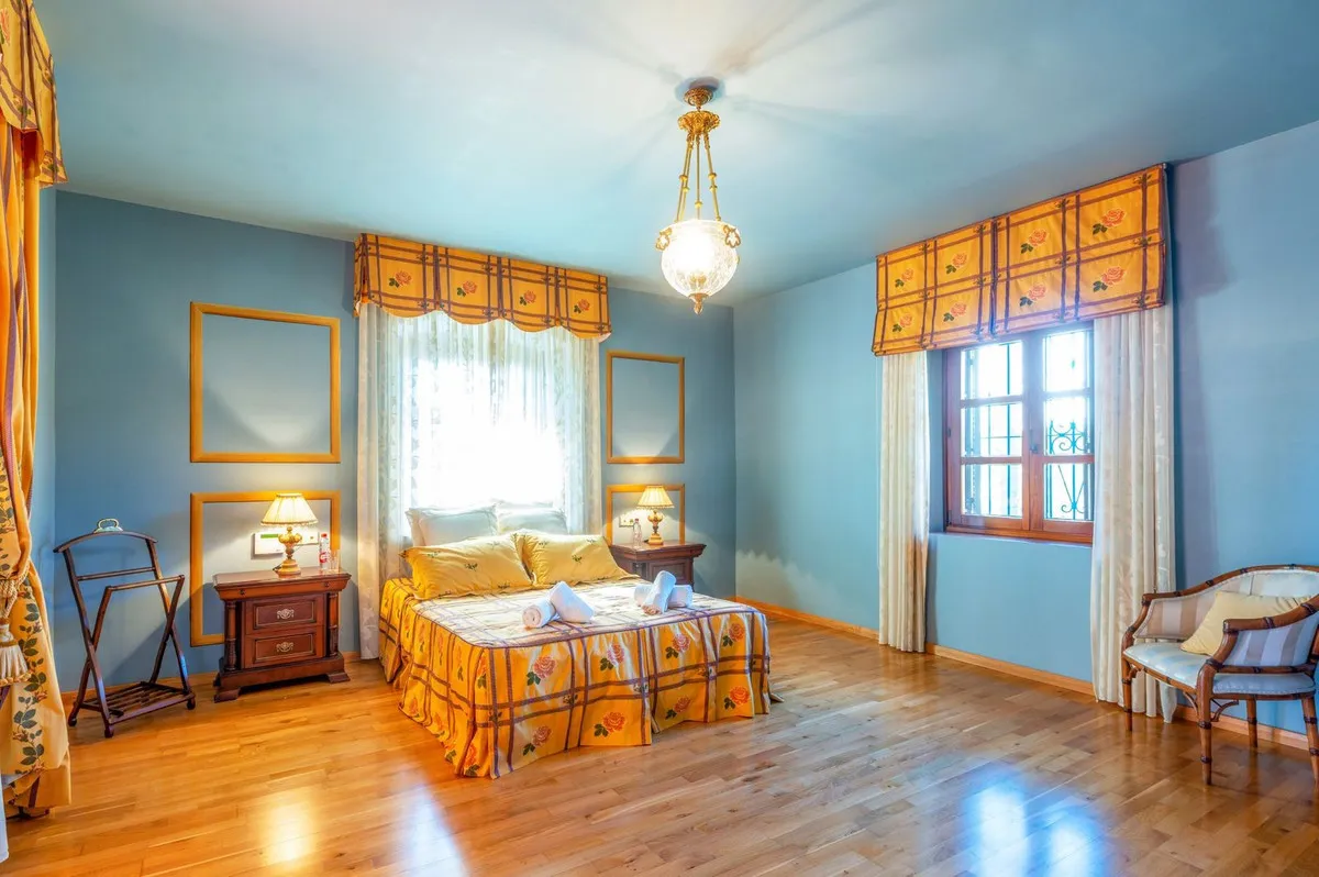 2e266722-83bd-41fa-97ff-61847d8805a9