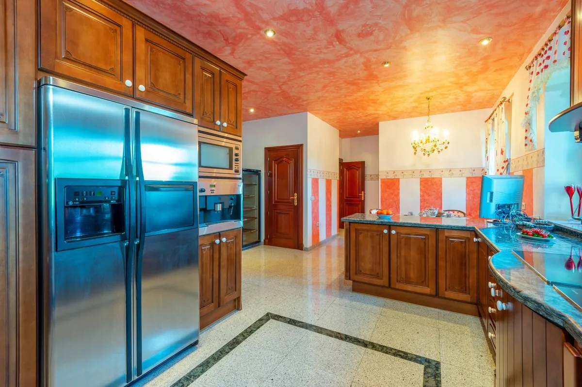 78b28550-6b69-438b-9b1c-8d7bec8124ae