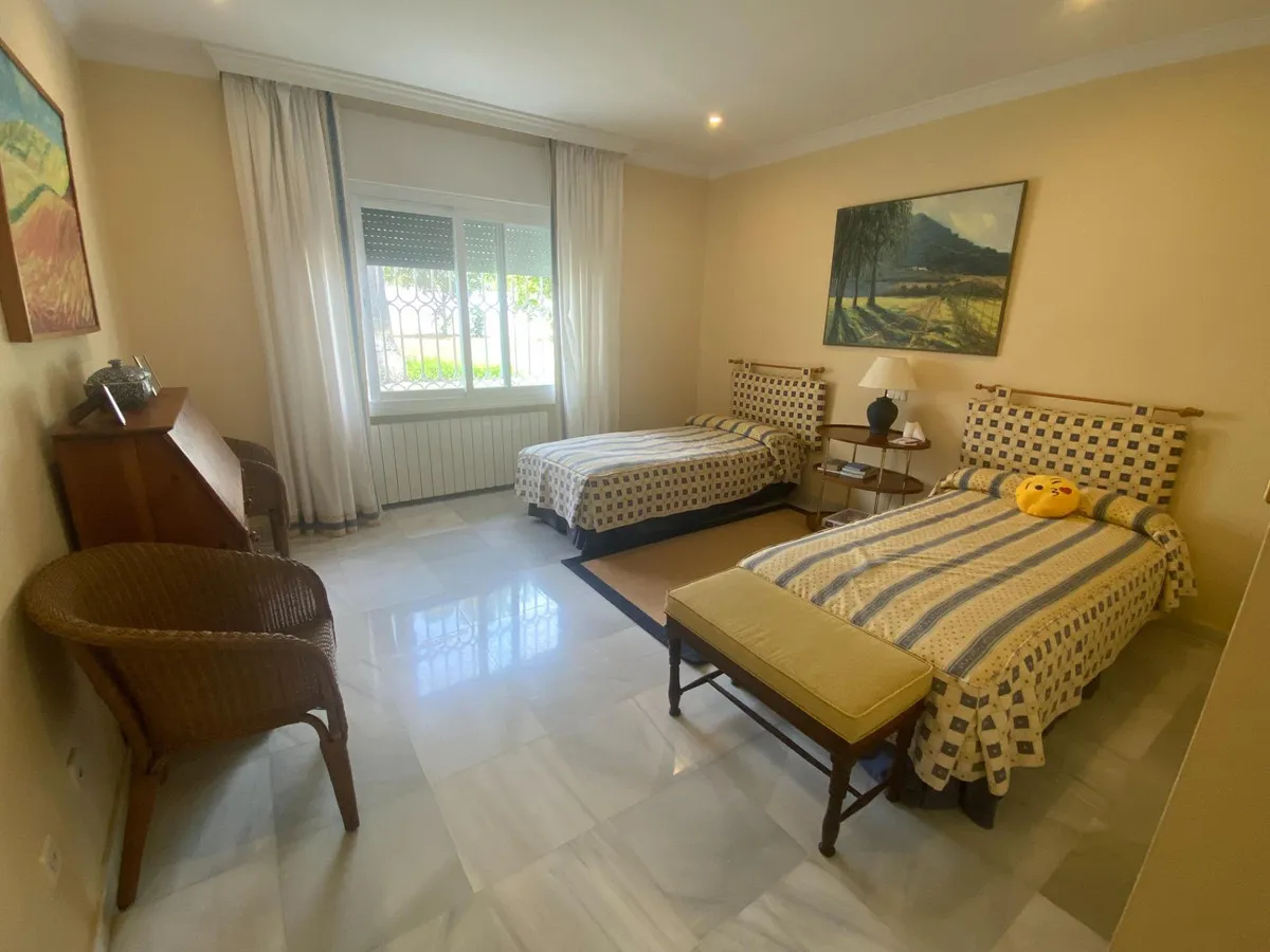 0a079068-66a9-45eb-91a4-8e61f719ad8b