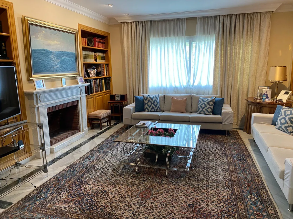 1bf8f3a9-1e84-4e9f-a2ae-7345c90e8a7c