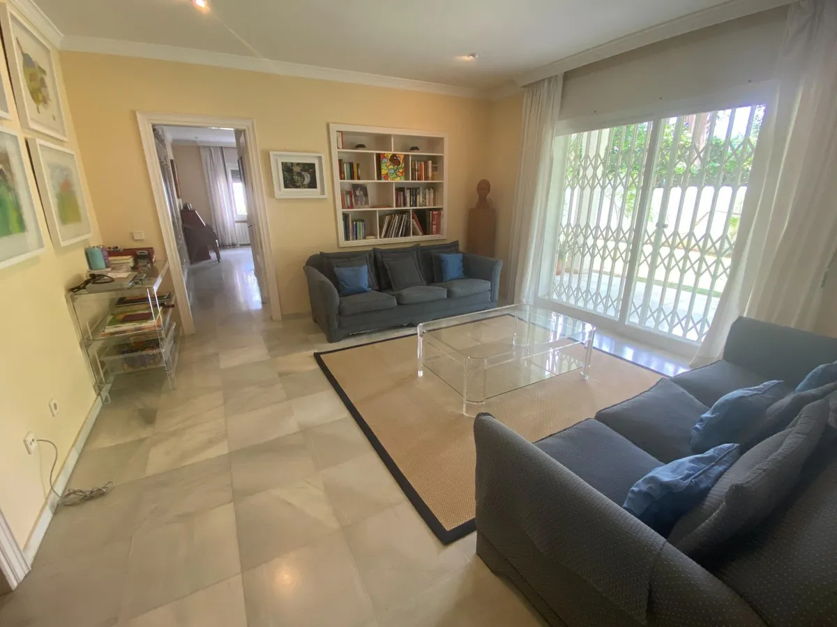 503dd1f8-a377-4317-ab84-f6fc1fe334c6