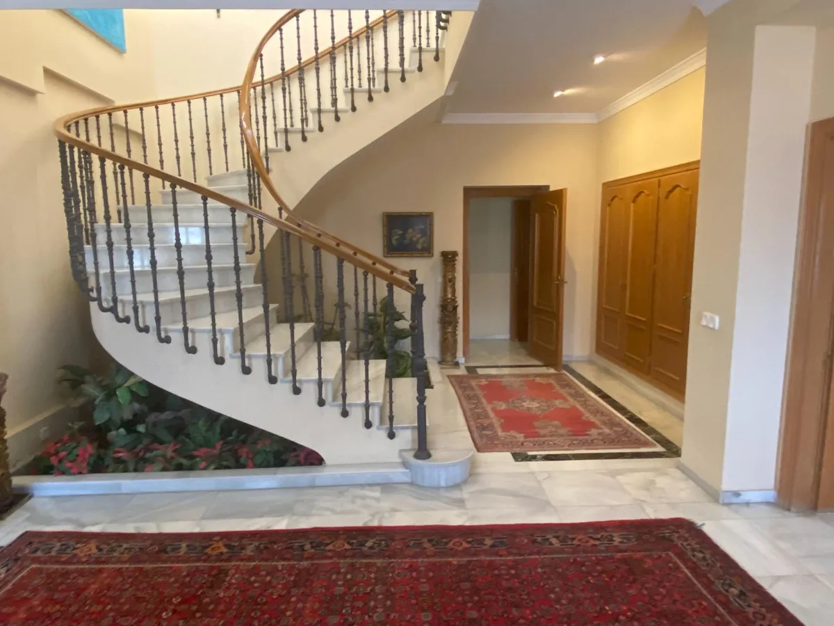 7b1f1504-272d-4797-a740-fea61d769624