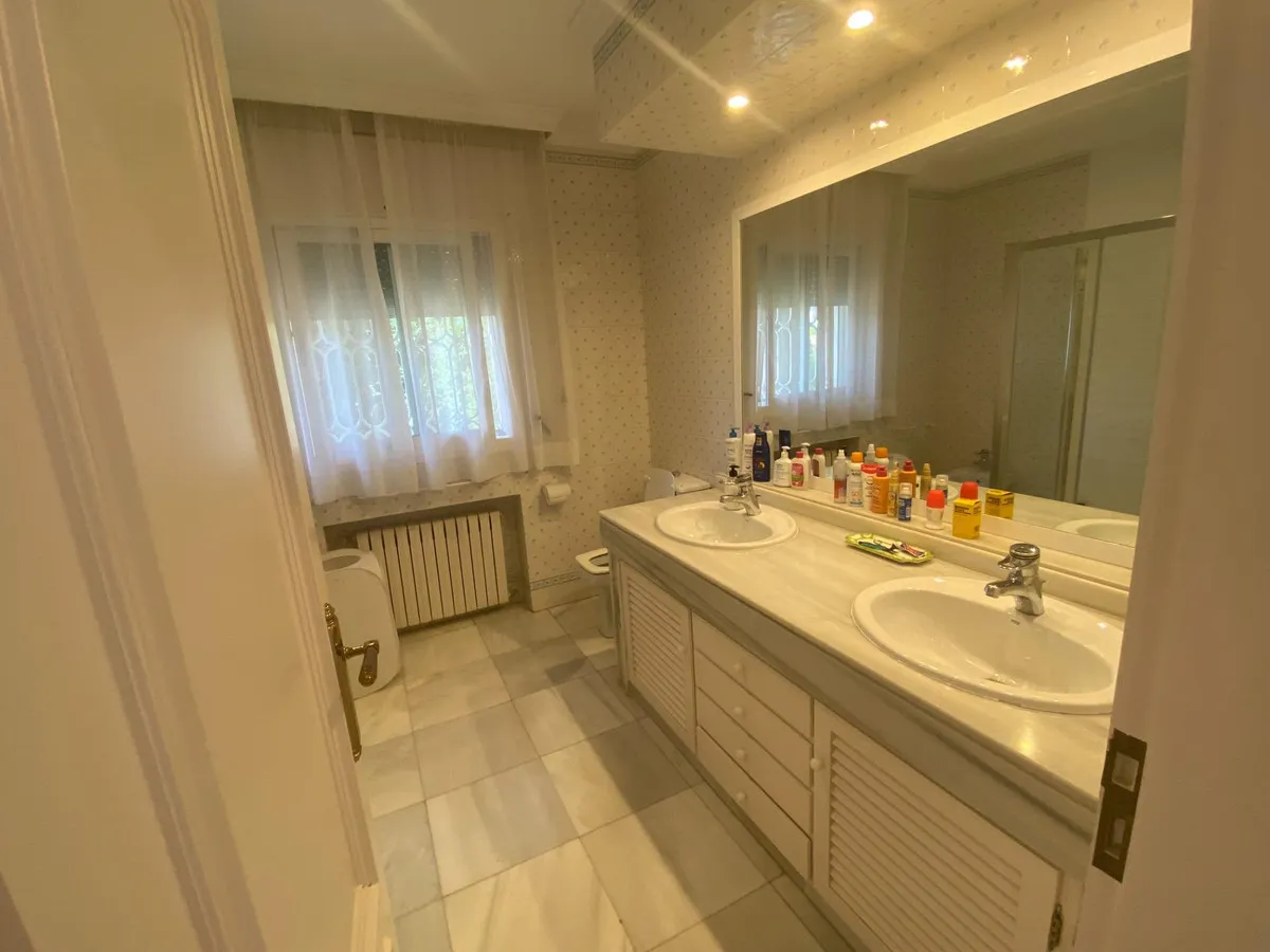 ed04e03f-4ed4-4eee-8777-446f86c6be35