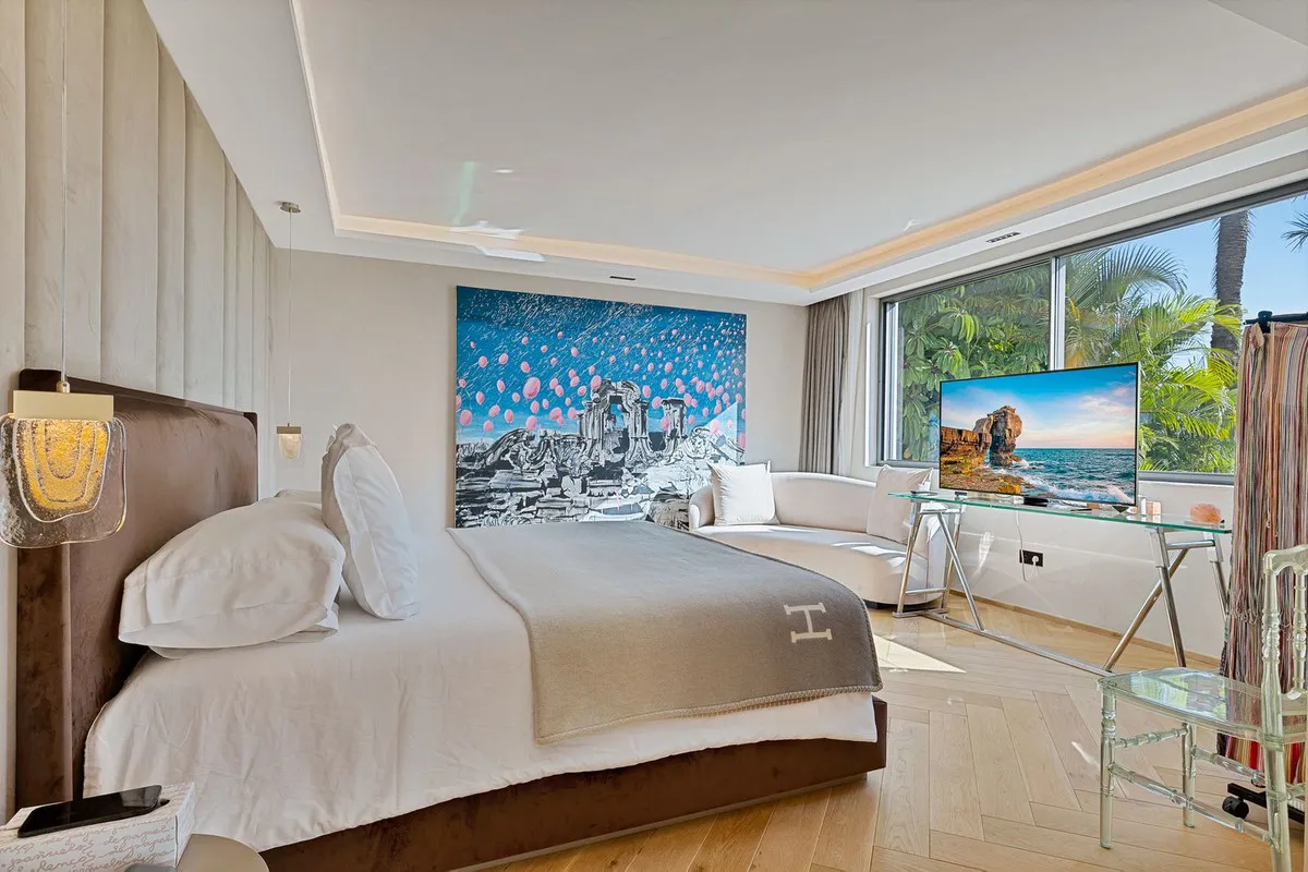 1c5213cf-15f3-4a9a-972a-eb79f22dd668