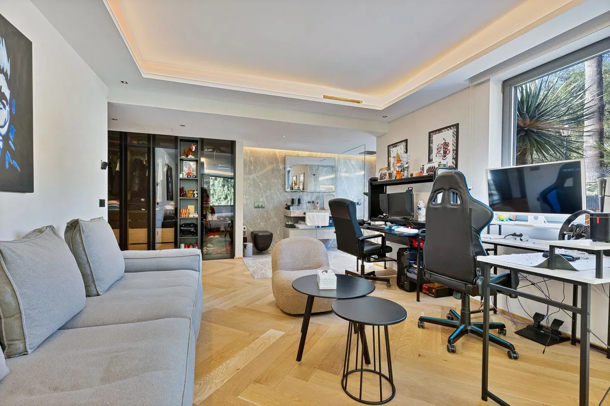 1c52e00c-71e2-490a-a562-f1bcc1919377