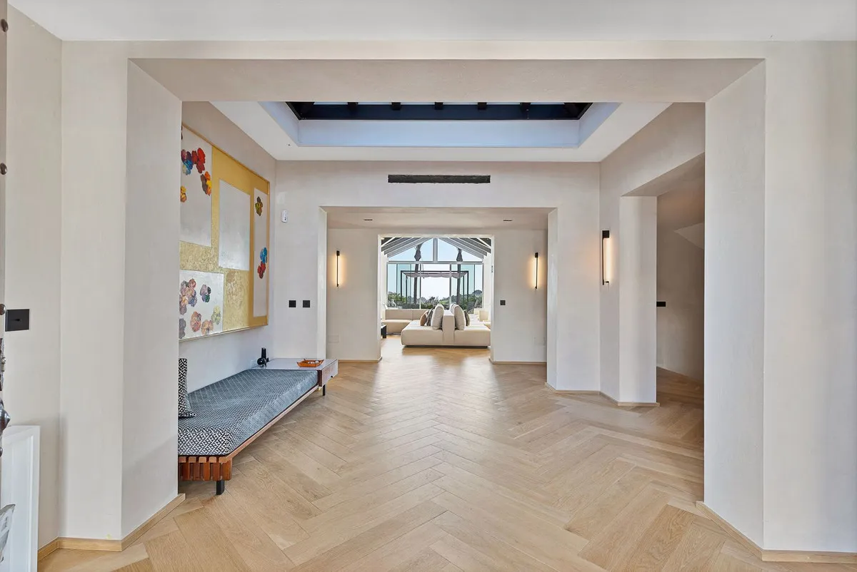 9be2f5b0-7729-4f76-8be5-54251831b882