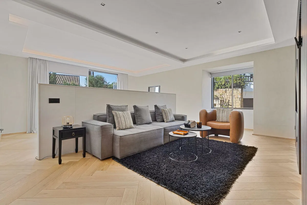 c8b398eb-2b3d-43b4-8927-7e2d3a62184b