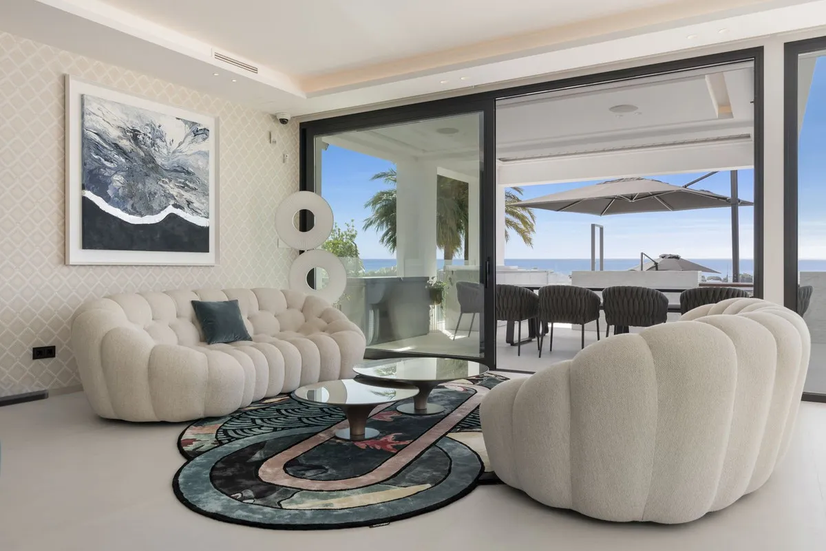 27ccd119-1dbd-41ad-8902-e9440ccb487b