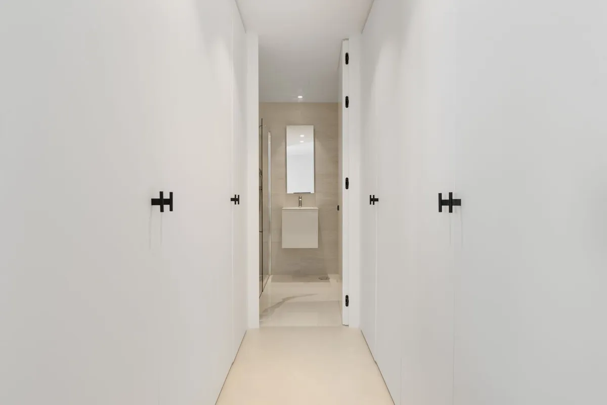 a493880b-78e9-4b1d-b6b0-5b2332ba96d8