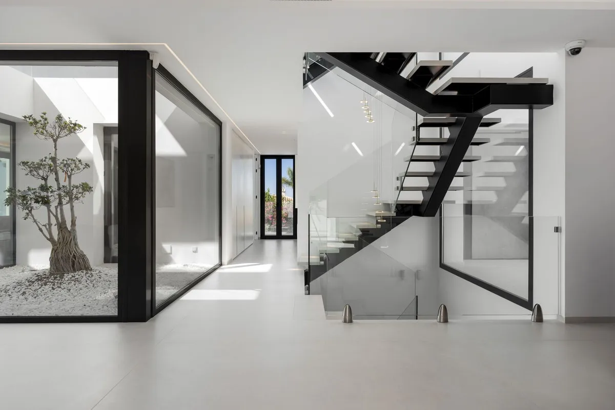 b642a9fc-e29e-492d-b6a7-b1d2ba2ec8b7