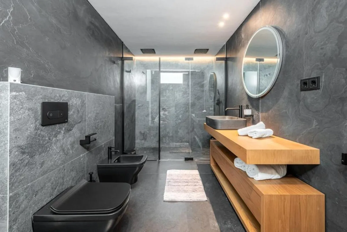 4c9af2a0-c39d-48ff-86ec-e60aca3f044f