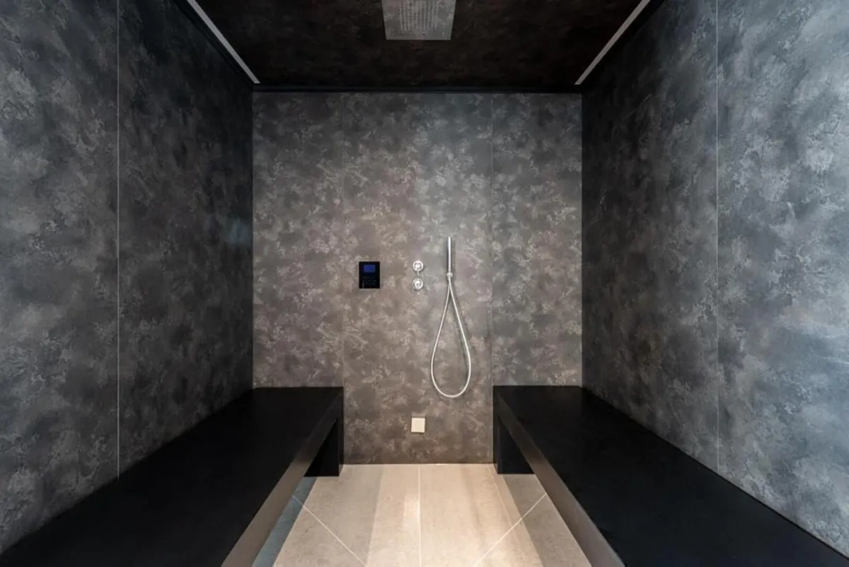 e8bb4c7b-5ba2-4e90-9f9a-6ef60ef38e5f