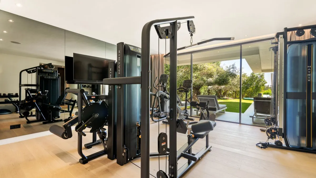 99d1cc23-d2ba-422f-8944-7553e42333c9