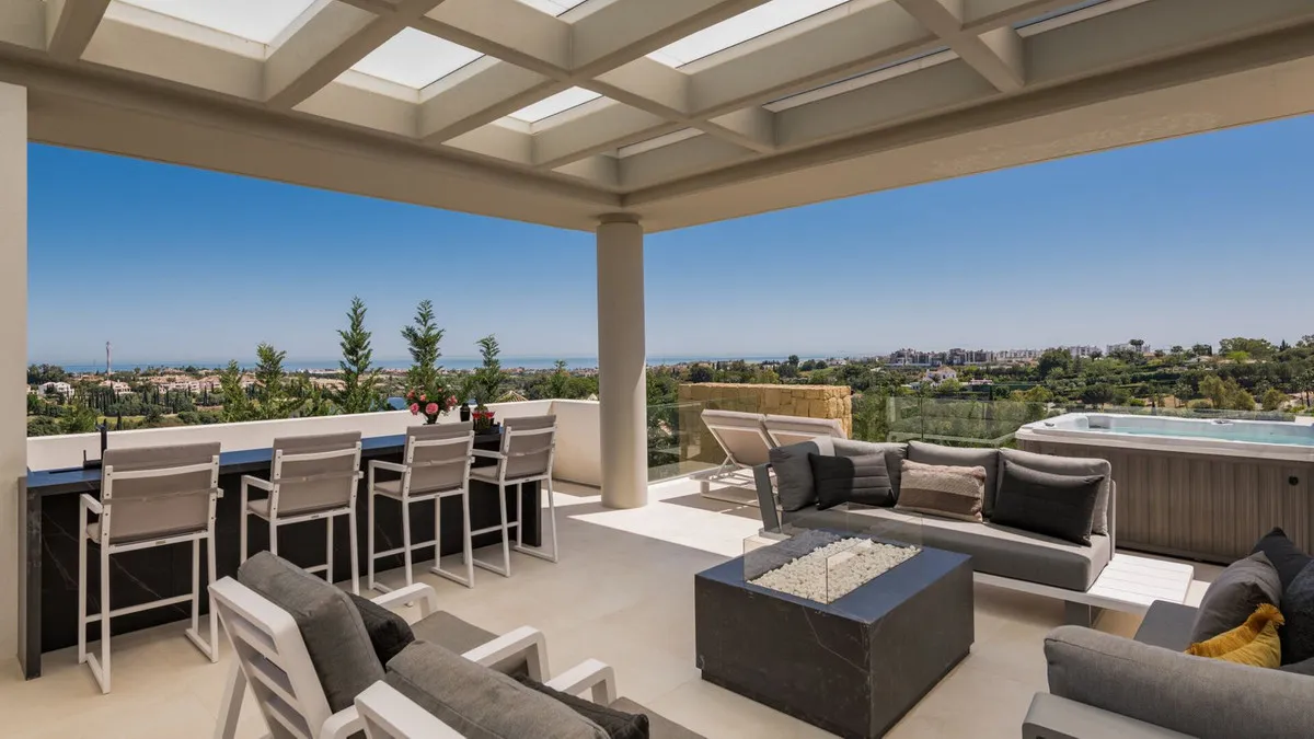 b00fd36b-1285-4d2a-8703-e442e7db2f3e