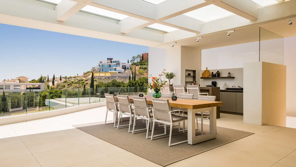 fc345373-5f69-450e-8b37-adcd9bc53814