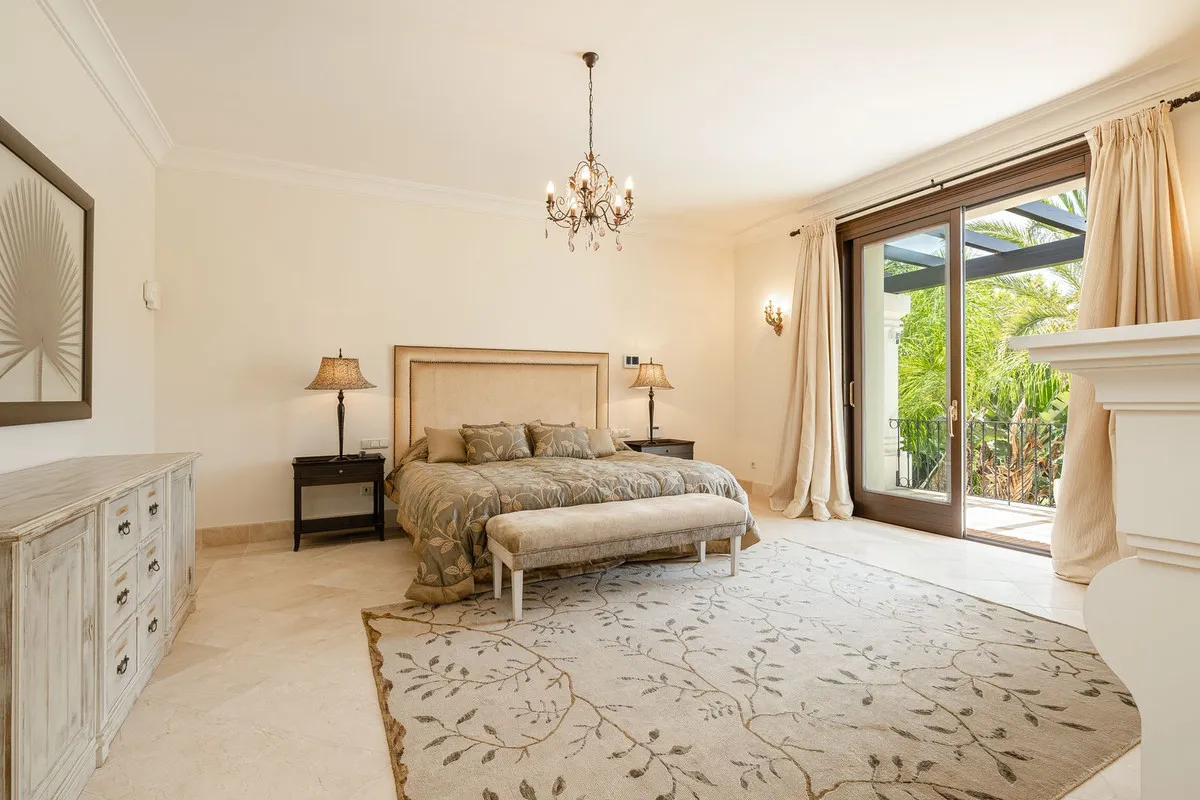 4bbbcaea-6325-48f6-ae91-cc07c0301e18