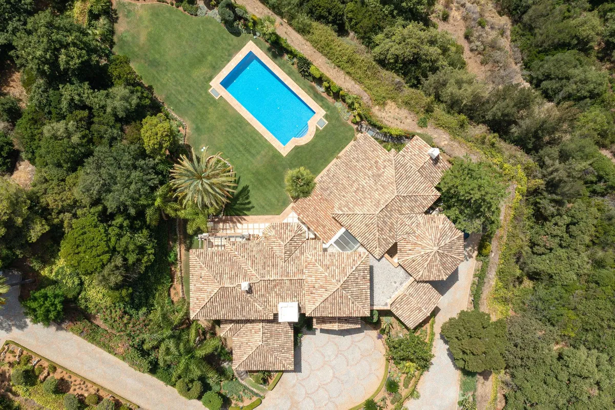 6c4feb9c-8dcb-4174-aa87-77424f4ec562