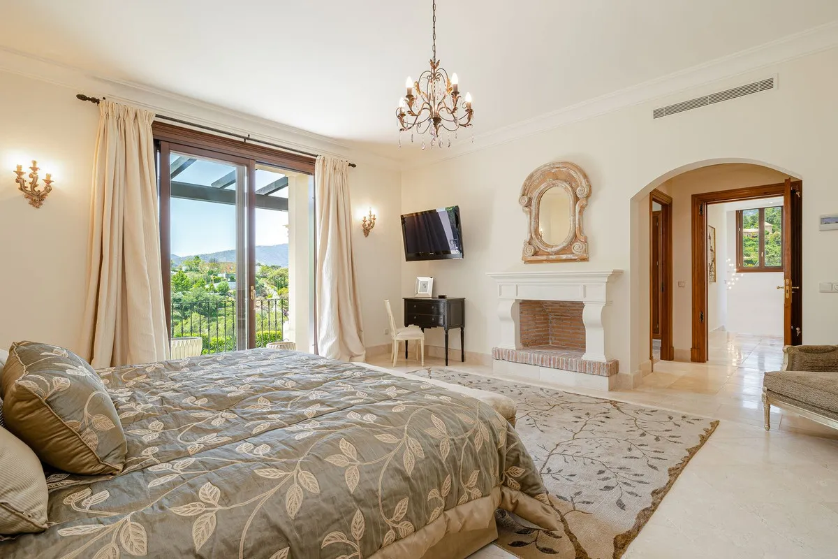 c562d7bf-7929-47ba-8dd8-f9f278f1ce5a