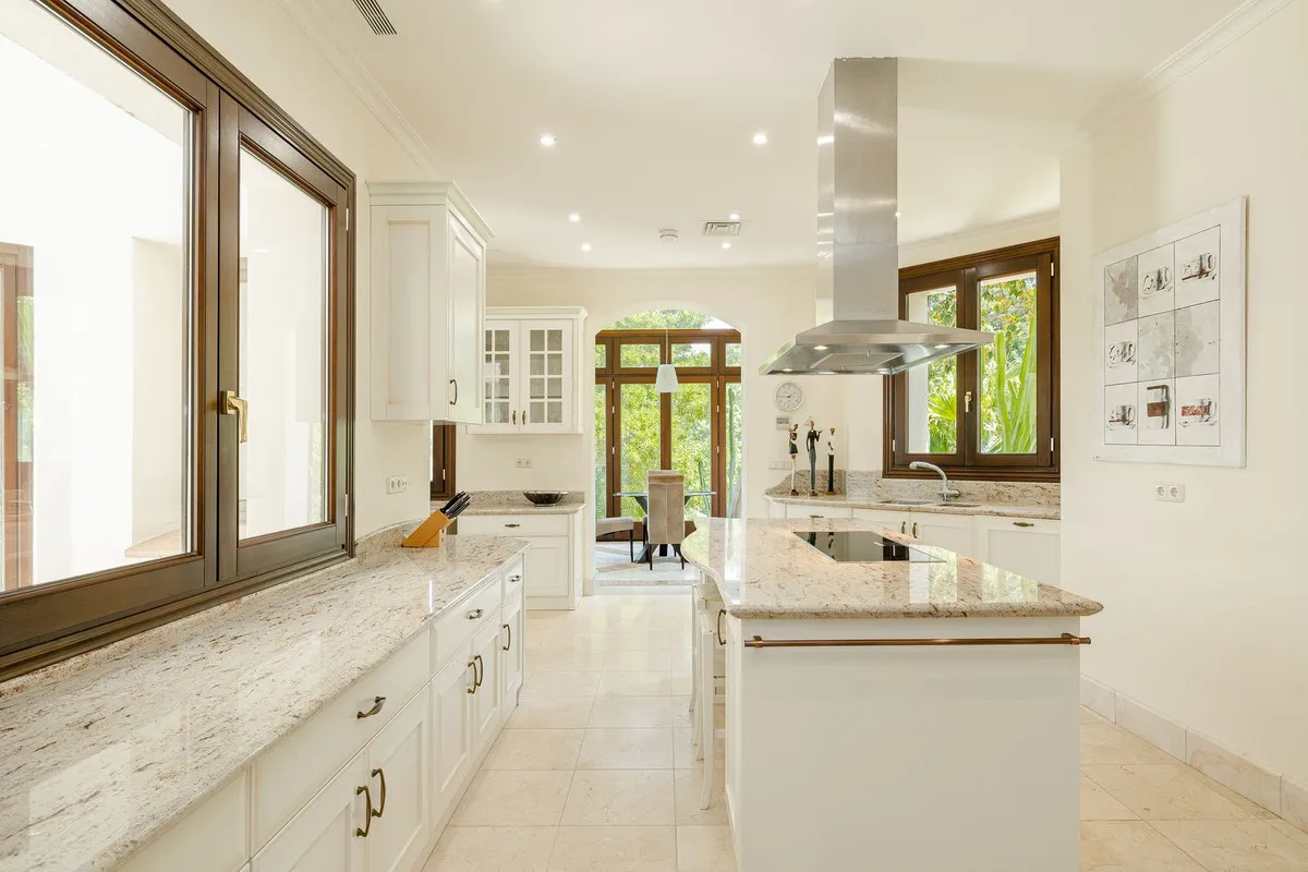 cc48cc78-b08d-4b50-ae58-260015379e71