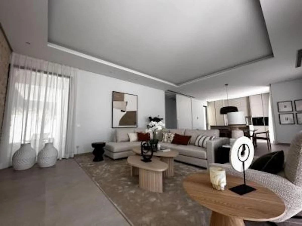 964c52f8-2de0-47b0-b797-5f403854a7a9