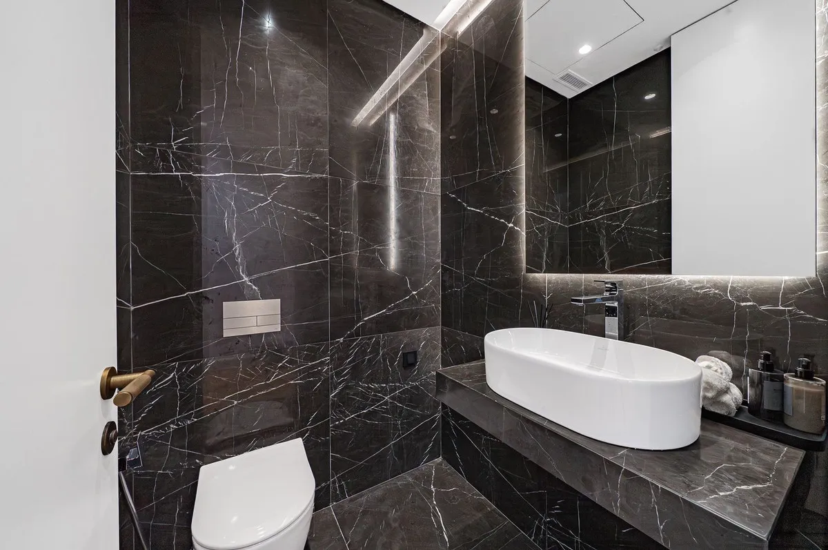 2751ebcb-b612-4ab0-8810-c1934e594a5b