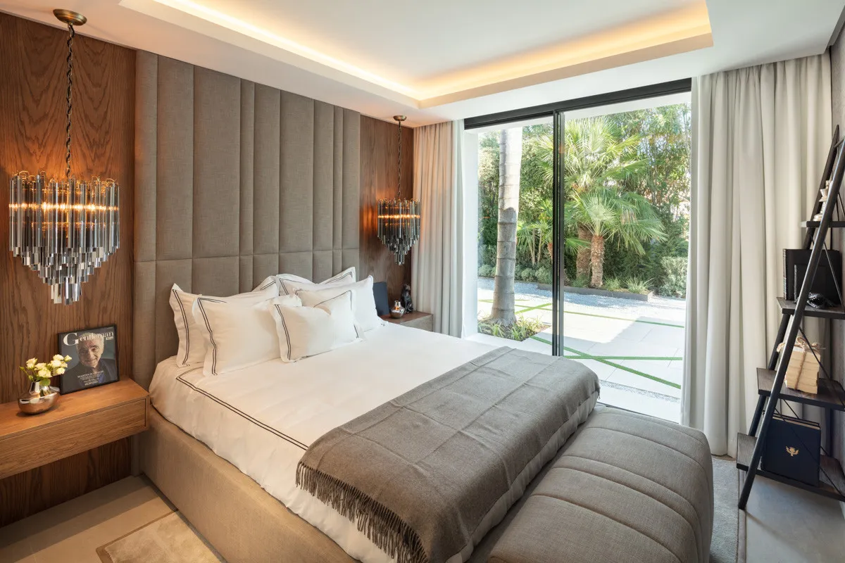 d5c628ec-9347-46cb-b050-f17bffa6348b