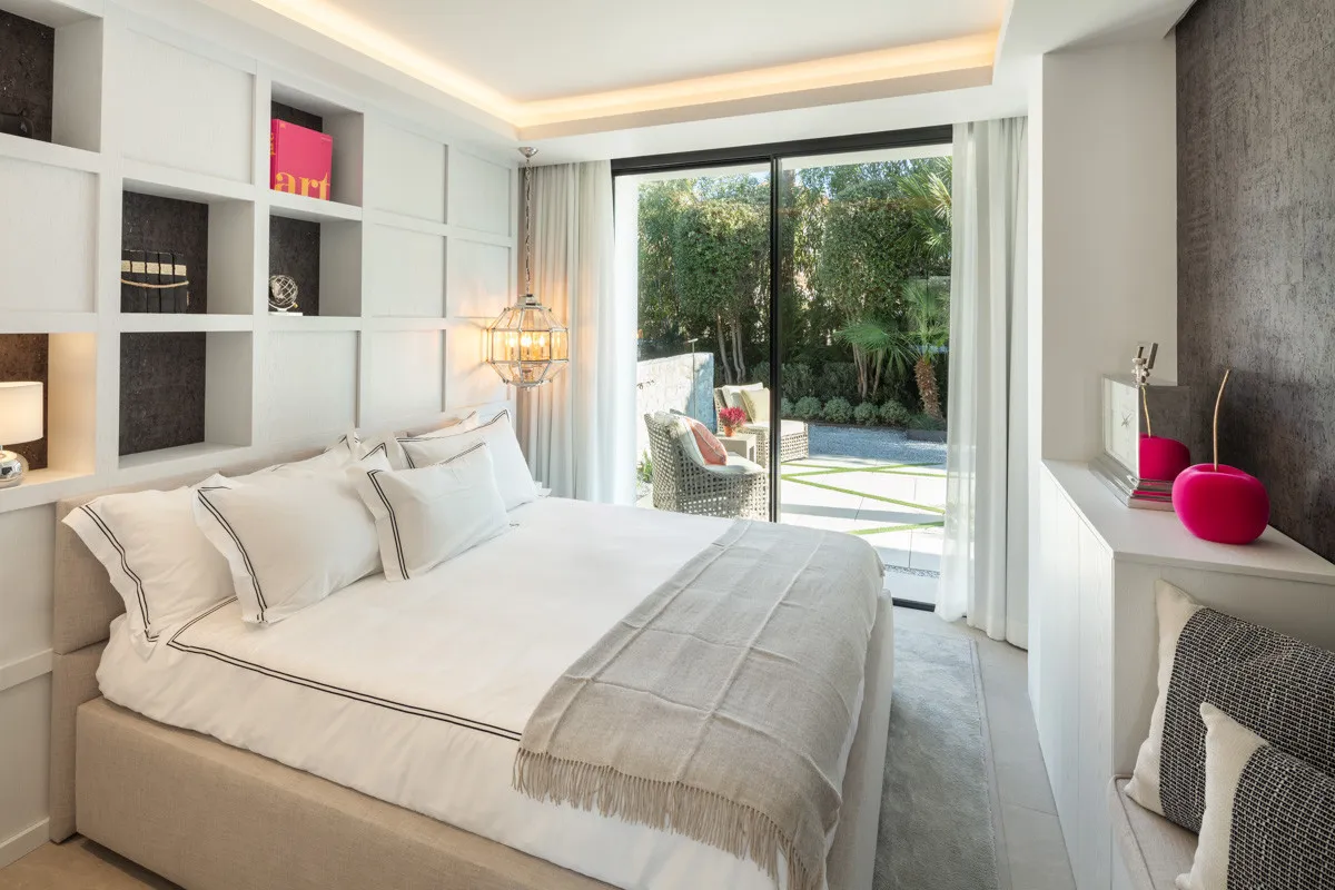 e18f8018-1329-494e-a173-0be24ff3e7ae