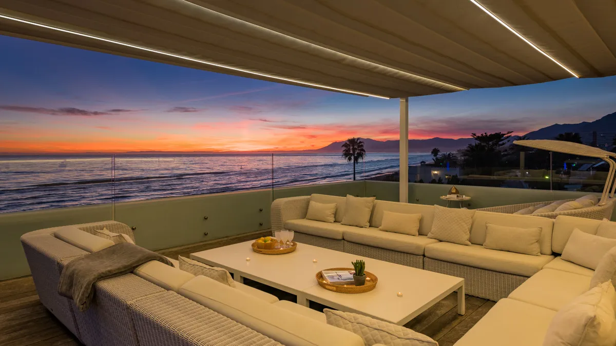 d83ea8f8-b7e2-4cb6-8168-5043ec054e14