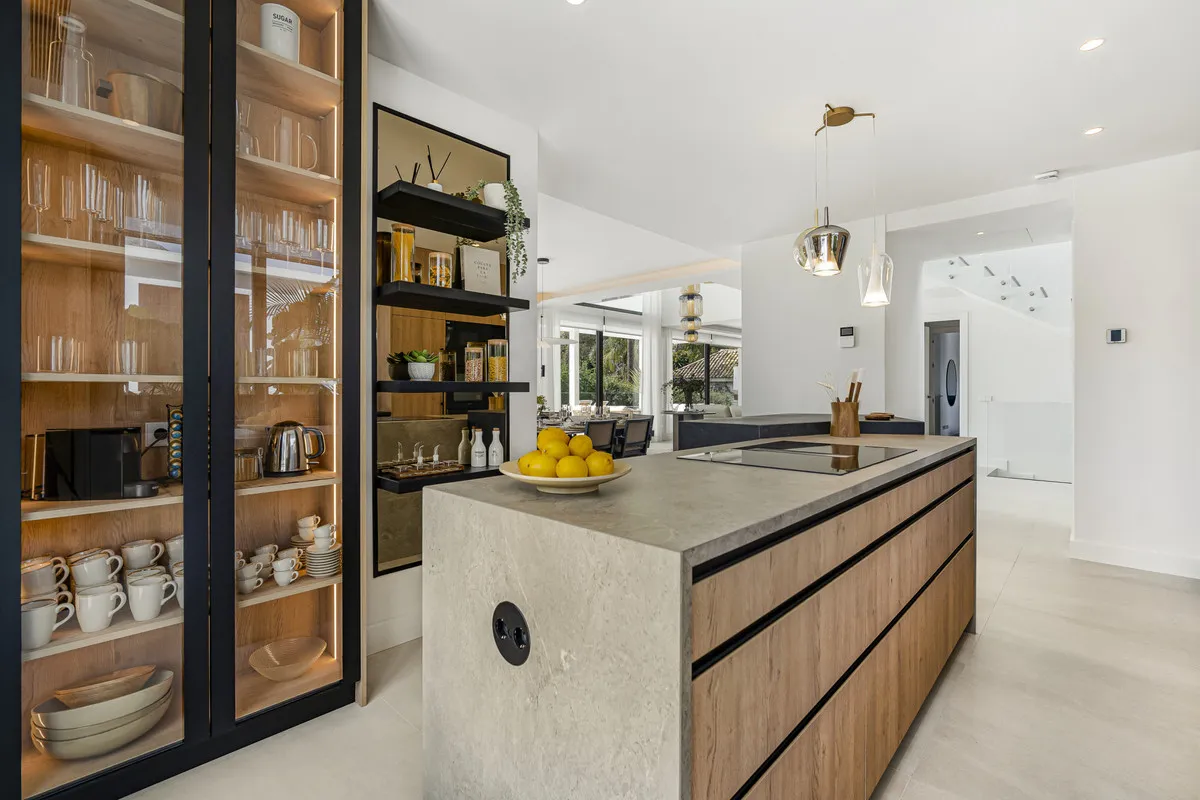 26a4c95c-78c9-4646-bbd4-af293bf1af4d