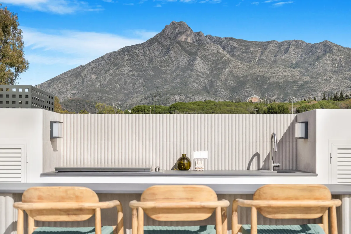 462aab63-1338-4943-a26a-e9a148bb0d3c