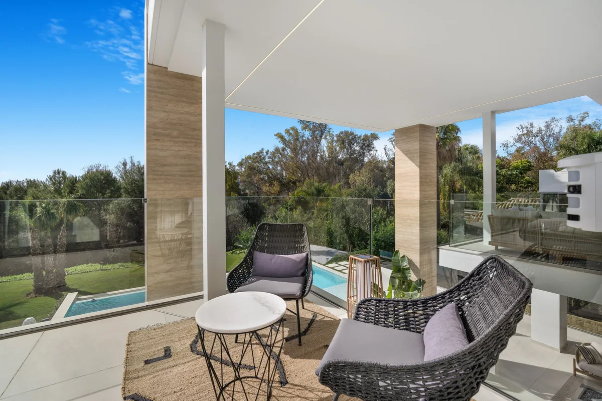 70cc3a1b-3474-4f0f-8278-a02e58aba2e6