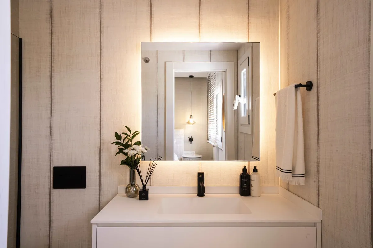 0ce66074-317b-4256-85ca-b8e1a55321bb