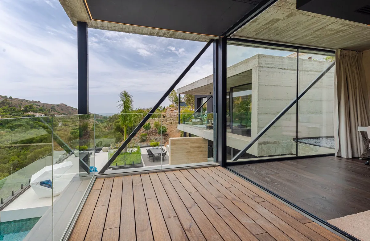 09fe9200-4701-4390-b7ca-b794382424d5