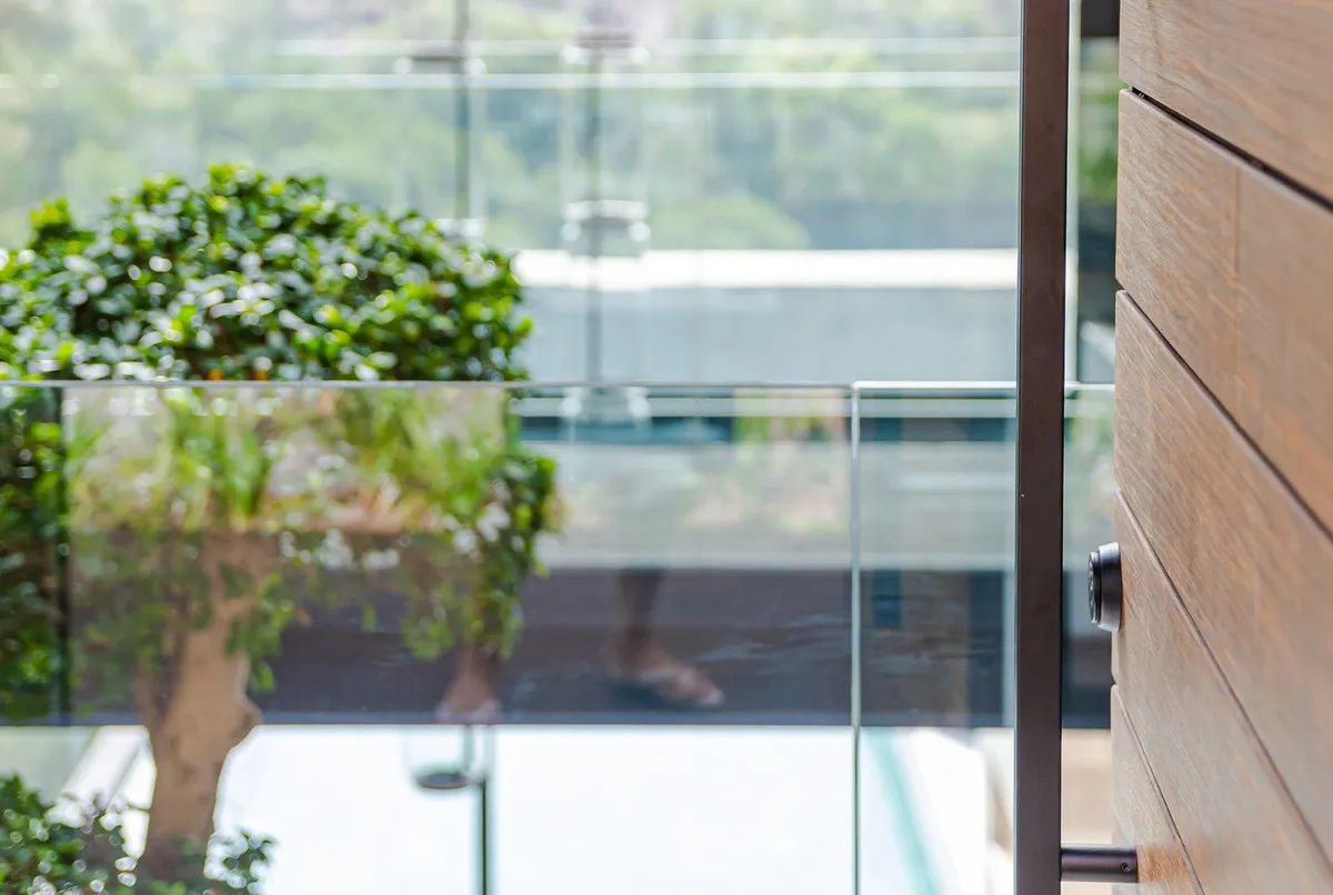 0f5b8374-da0d-4fb2-96f4-47afce583bbe