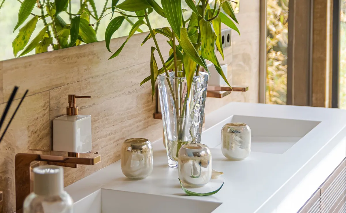 316552ae-a16f-4173-9a3d-3c03028d9e23