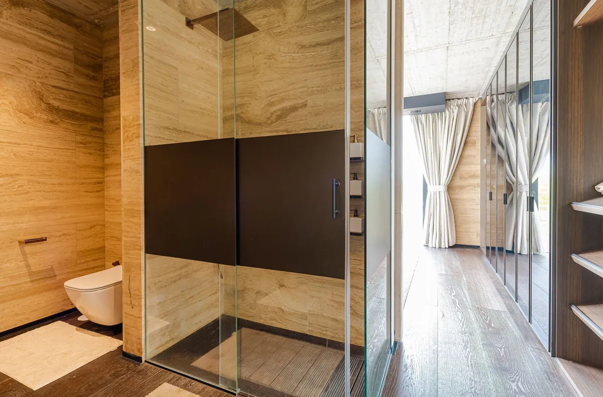 3e928e7f-4d82-4ad9-9760-ede6a3f3bc6b