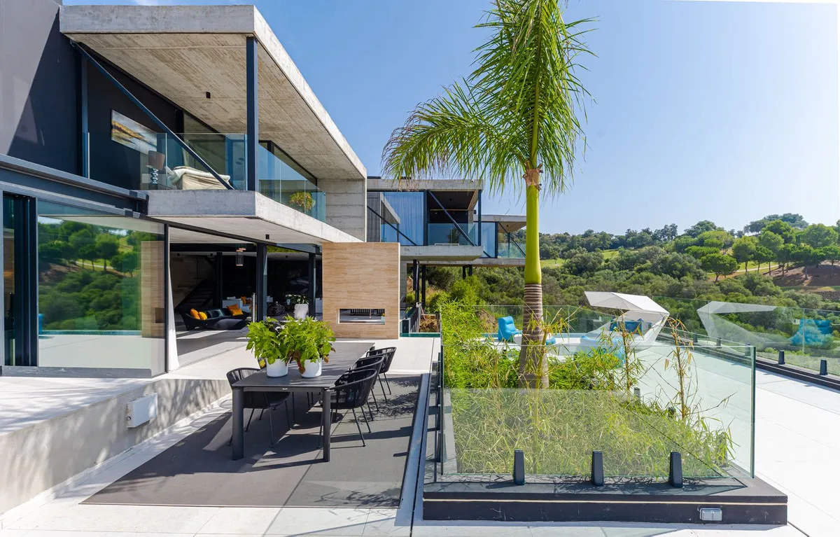 85a61118-cbab-4695-a235-94dd914ac4c0