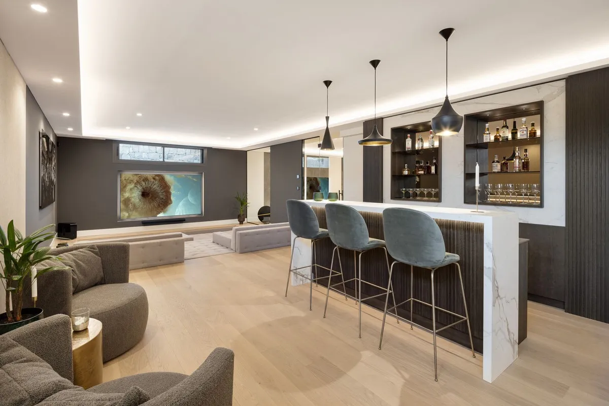 a7c69f60-3d8f-44d3-9e8e-06a0c5752522