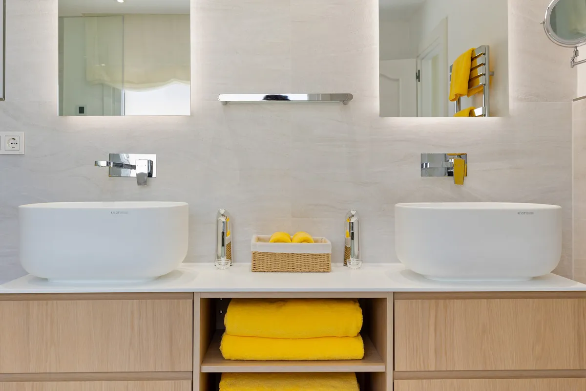 5ccdbbcf-8cc8-4e8c-9e7c-0fc92c3d252a