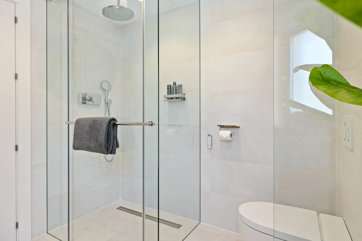 e0a1077b-8ce8-48e4-8511-dd50dba40c5a