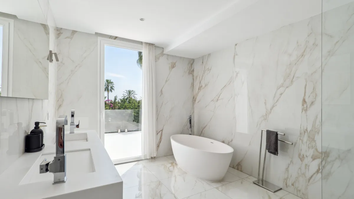 fd3d697a-f968-4ee6-aa09-c9d85becbd88