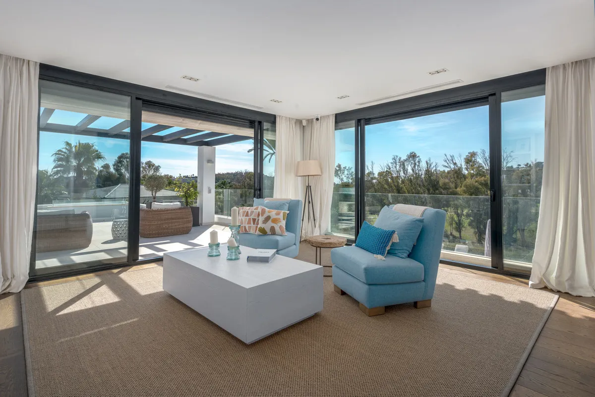 5bd567cc-41ac-4f2a-bcd3-60fb26ffbe98